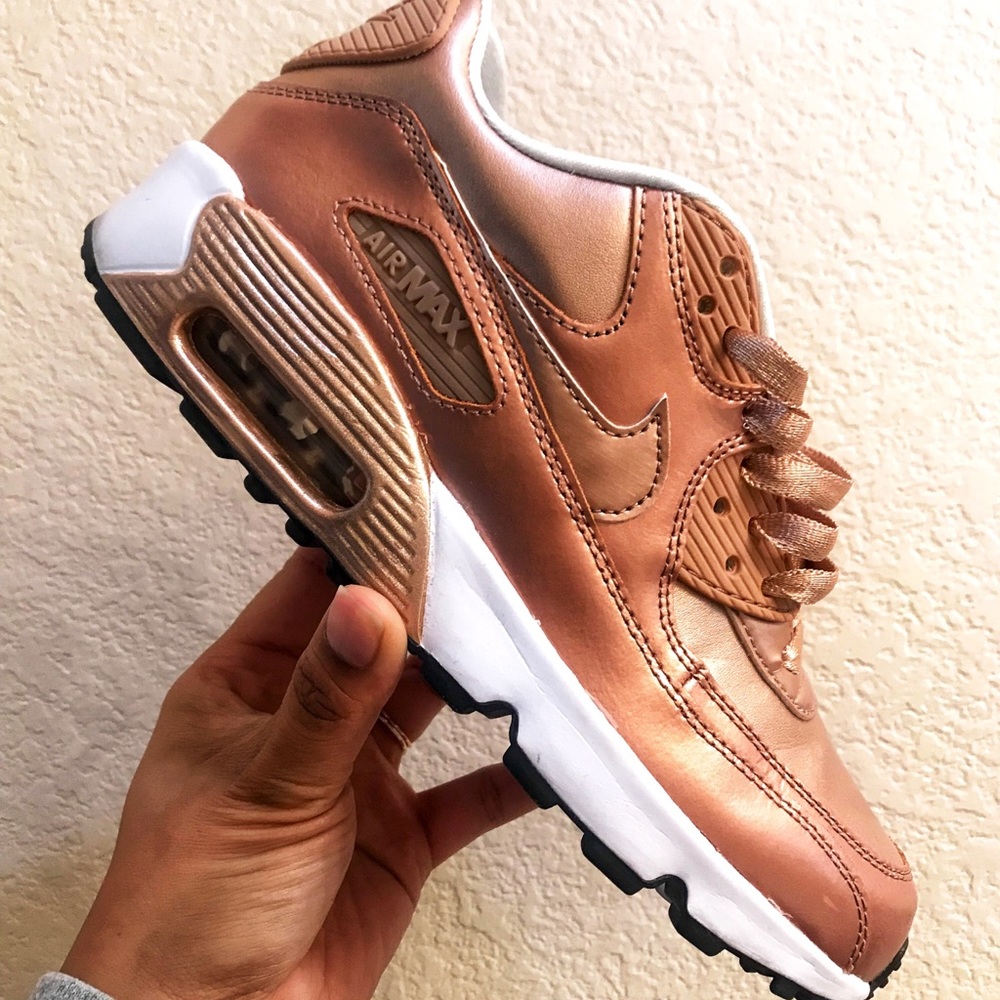 Nike Rose Gold Air Max